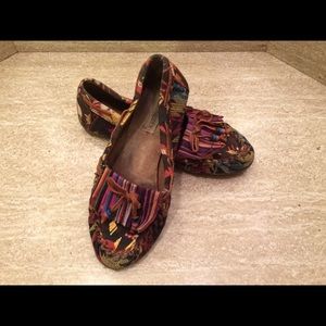 🌈 Fabulous Moccasins 🌈